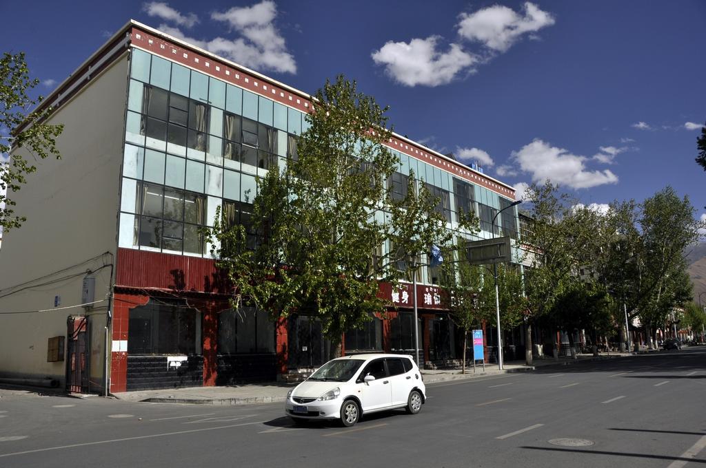 Hotel Honey Bee Hub Lhasa Exterior foto